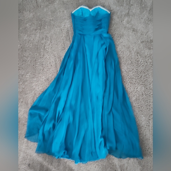 Prom formal full length gown - Picture 2 of 6